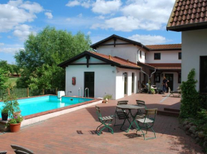 Comfortable apartment in quaint holiday village